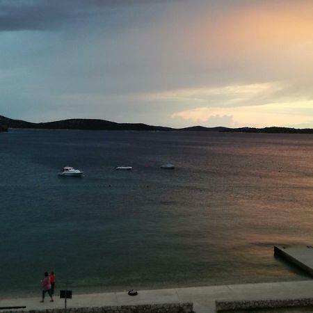 Apartmani Irina Vodice Buitenkant foto
