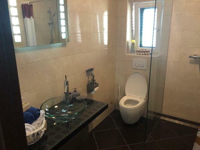 Apartmani Irina Vodice Buitenkant foto
